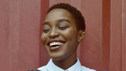 7 Ways to Feel Confident in Your Own Skin, As Told by Experts