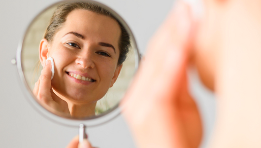 Skincare After 40: Products, Ingredients & Tips You Don’t Want to Miss