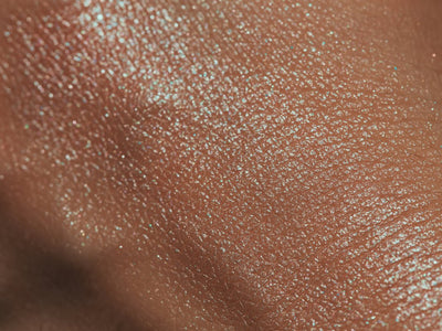 does red light therapy tighten skin