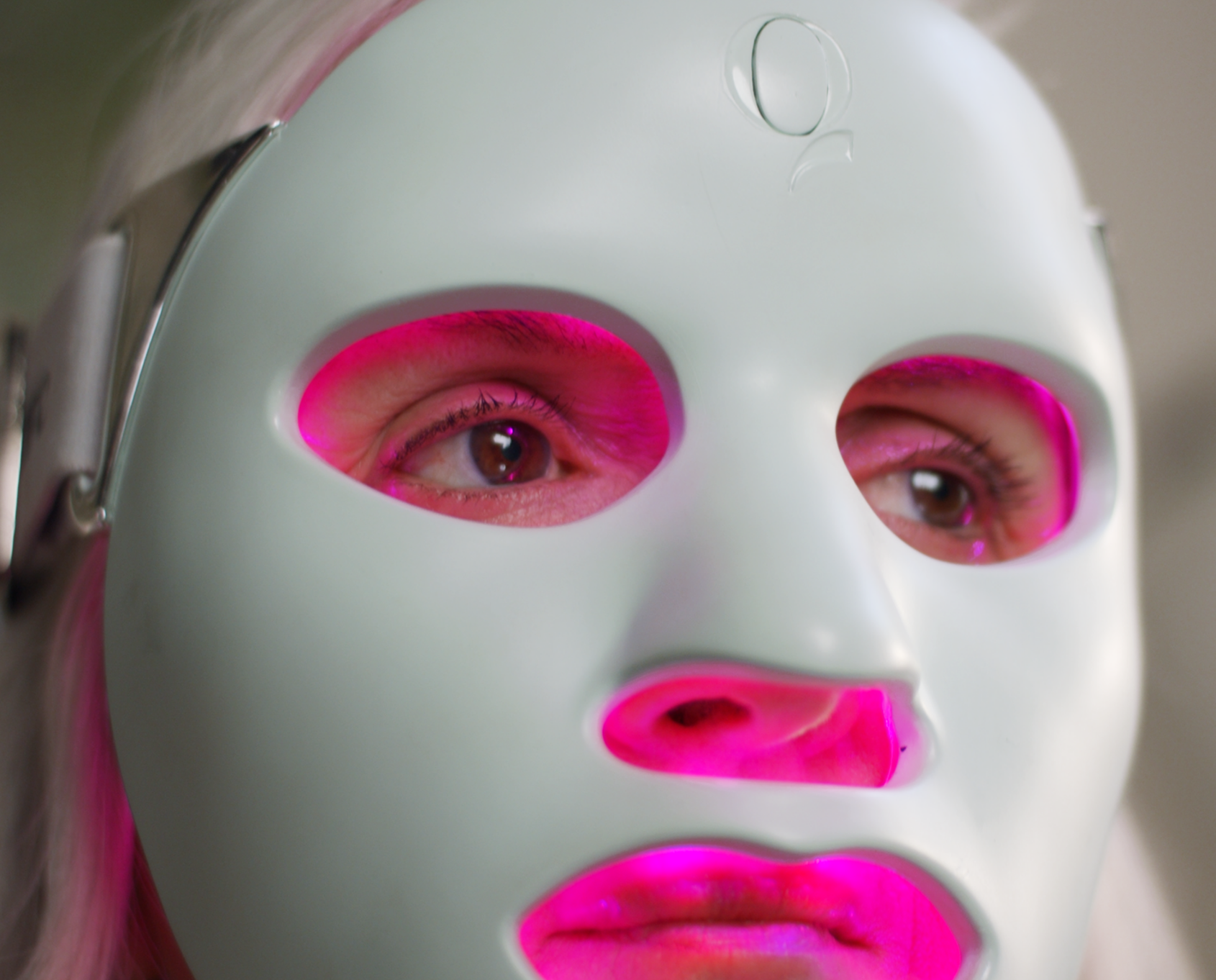 Q-Rejuvalight Pro Facewear