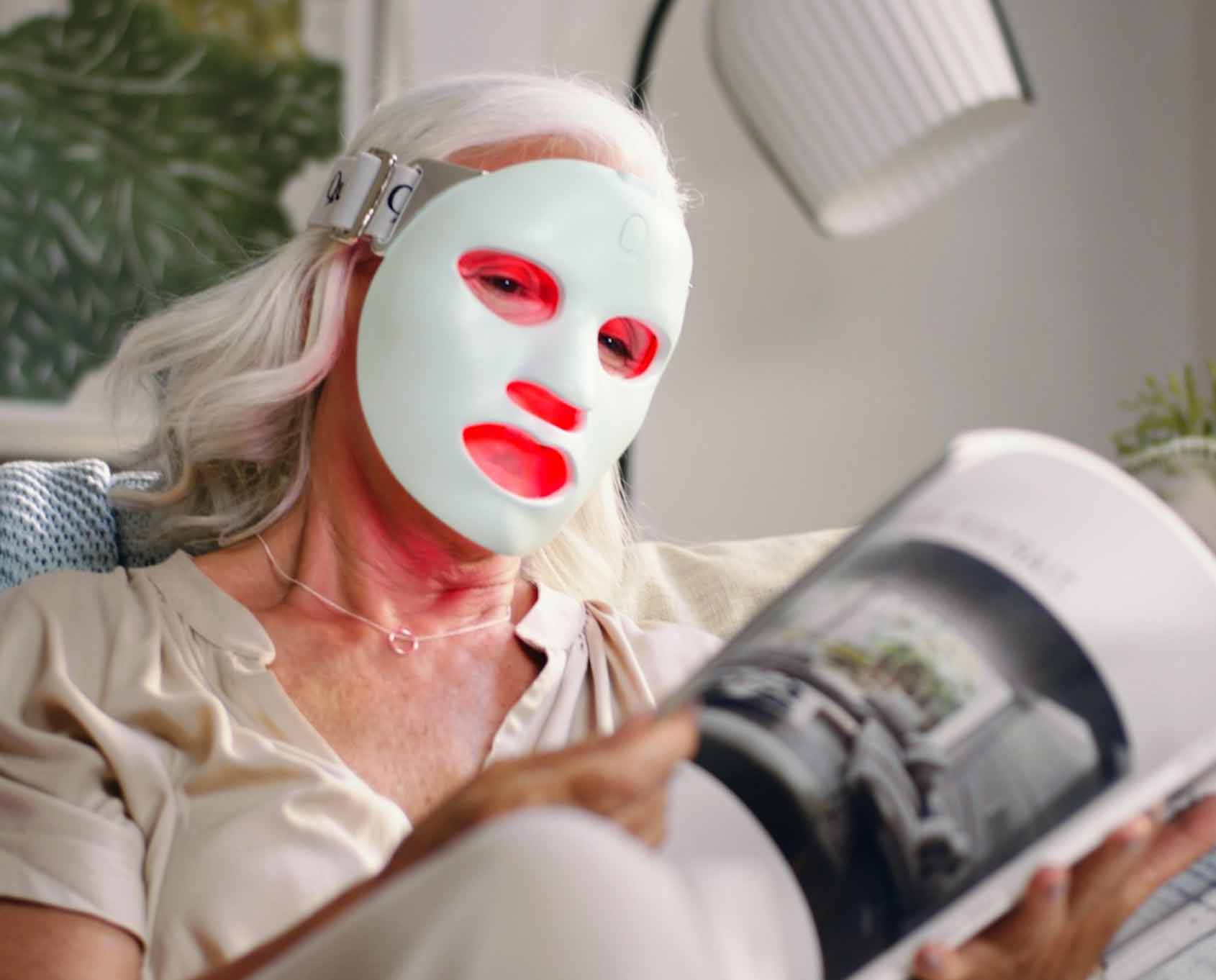 Q-Rejuvalight Pro-Facewear